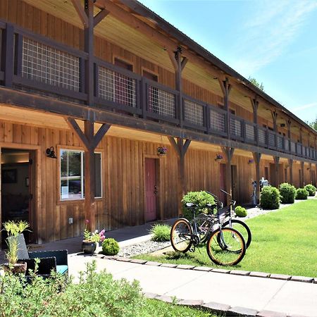 Methow River Lodge And Cabins Уинтроп Экстерьер фото
