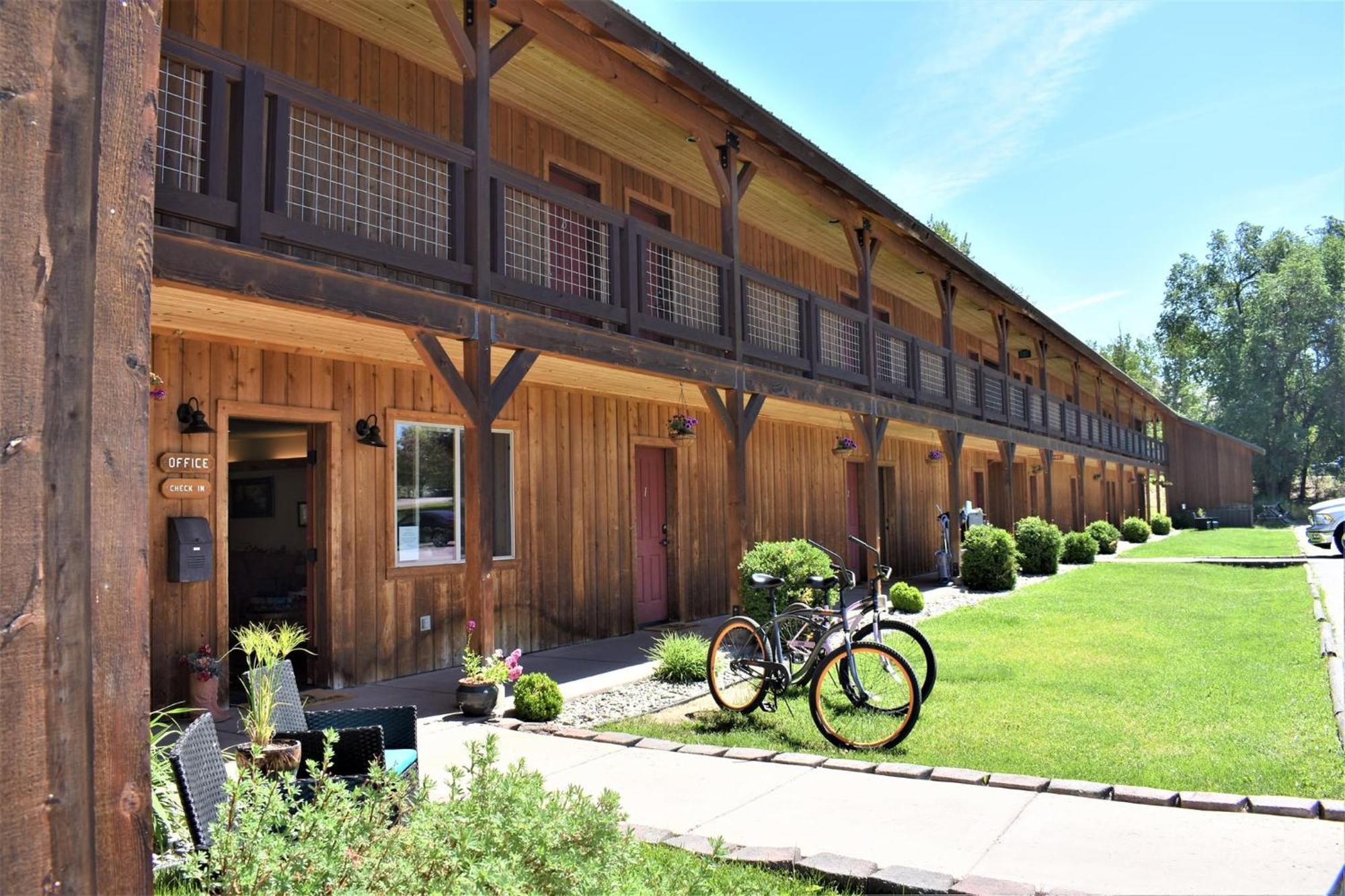 Methow River Lodge And Cabins Уинтроп Экстерьер фото