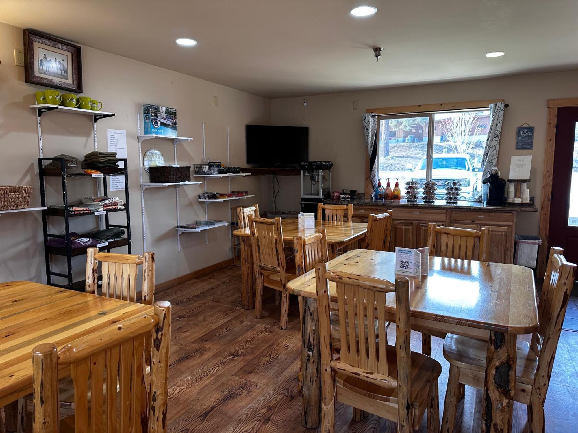 Methow River Lodge And Cabins Уинтроп Экстерьер фото