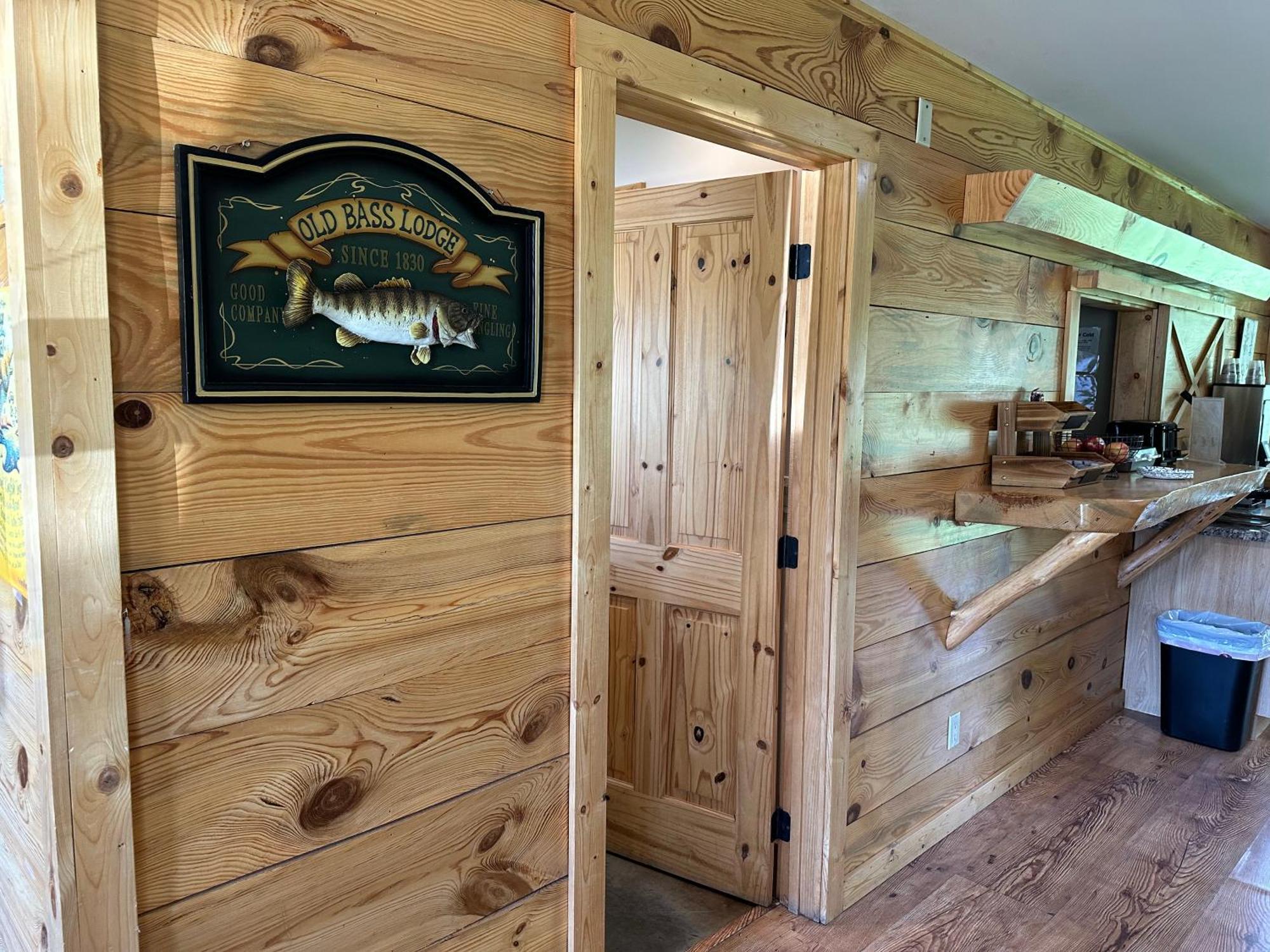Methow River Lodge And Cabins Уинтроп Экстерьер фото