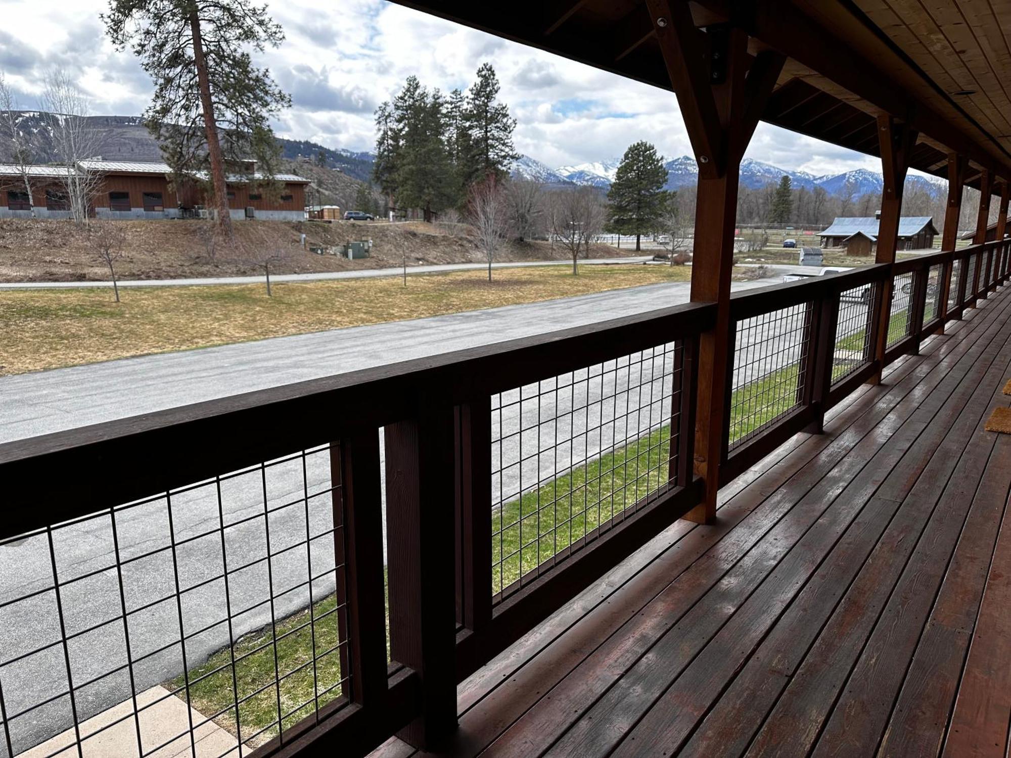 Methow River Lodge And Cabins Уинтроп Экстерьер фото