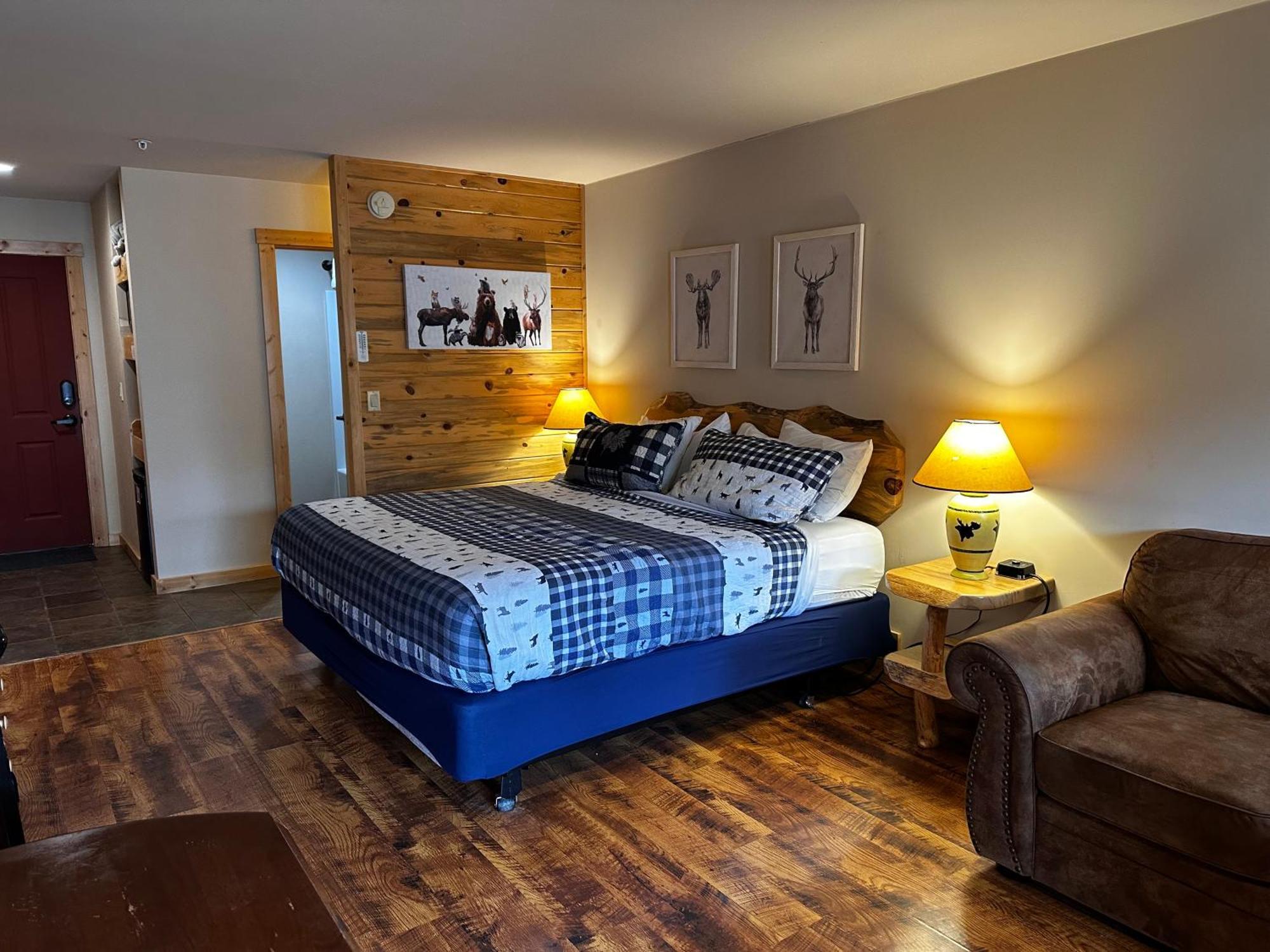 Methow River Lodge And Cabins Уинтроп Экстерьер фото