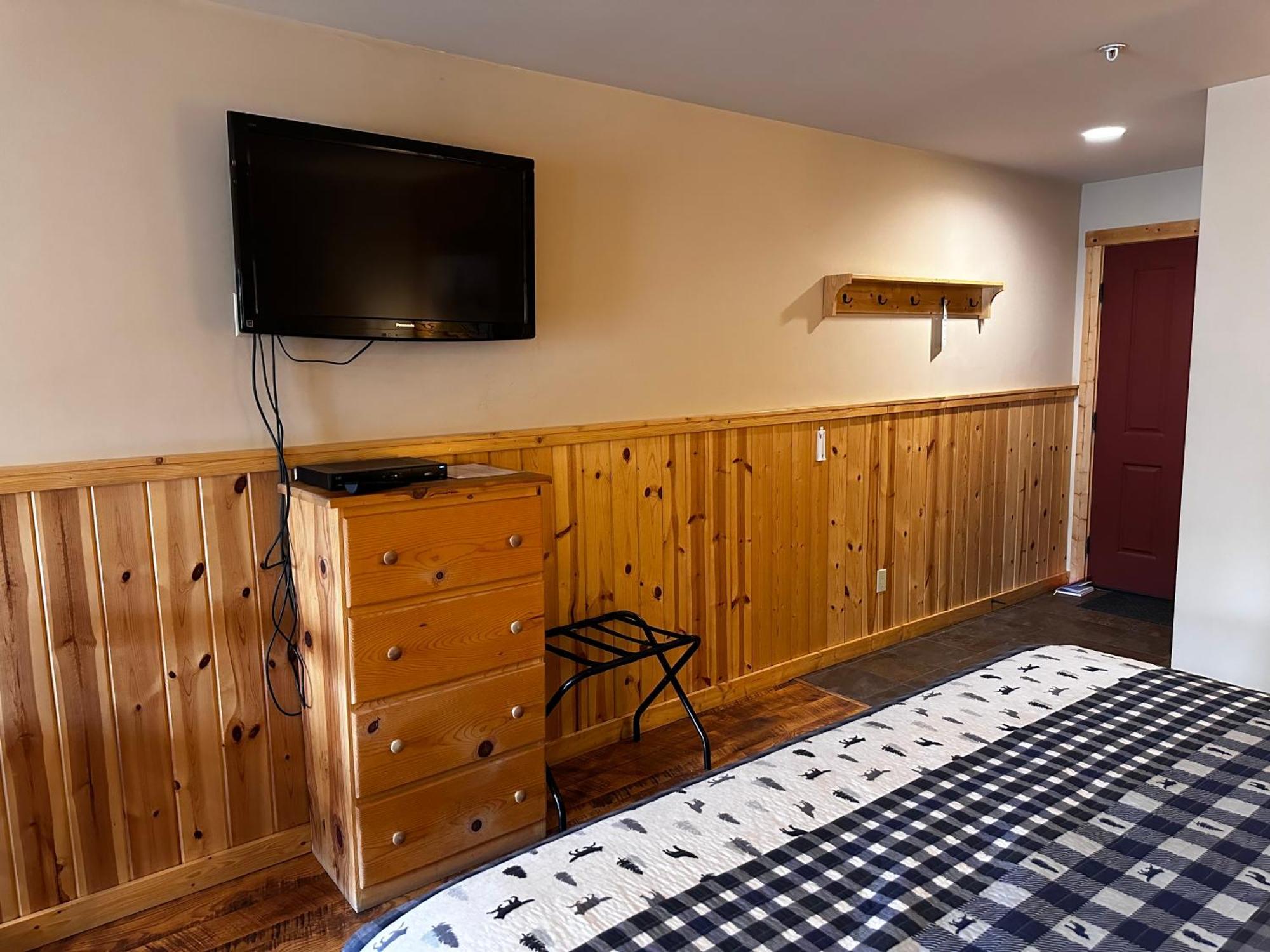 Methow River Lodge And Cabins Уинтроп Экстерьер фото